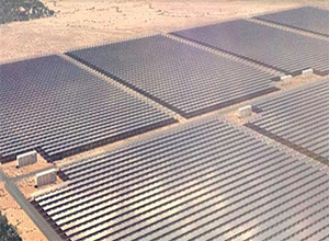 澳大利亞首個大型太陽能和電池項目正式運(yùn)營