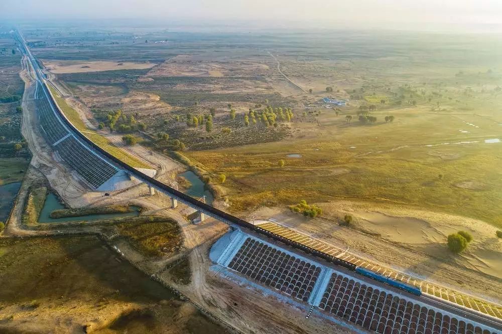 縱行七省區(qū)直至江西！今天通車的這條鐵路，有多重要？